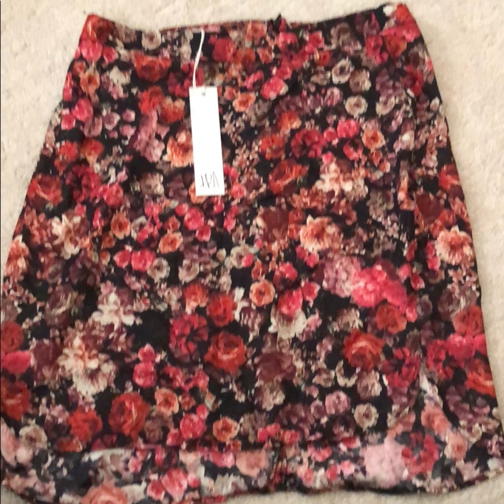 d.RA floral skirt